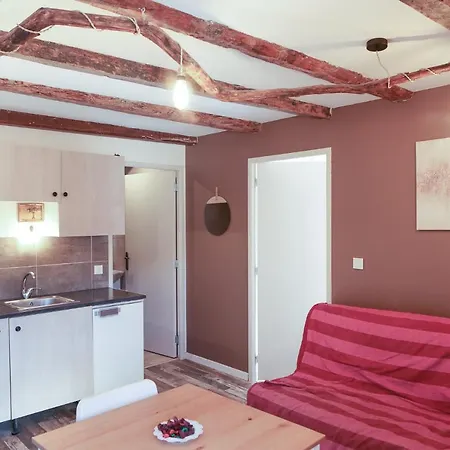 Les Elements La Terre Apartment *